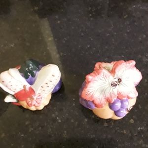 NWOT salt and pepper